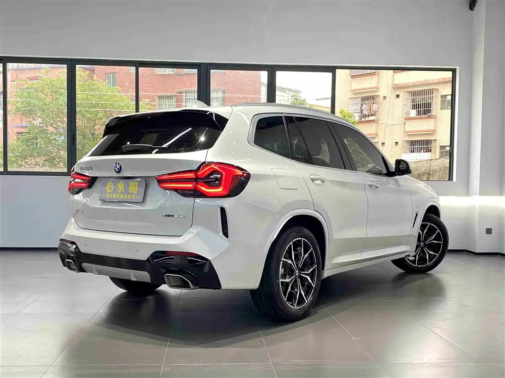 BMW X3 2022 — фото 4