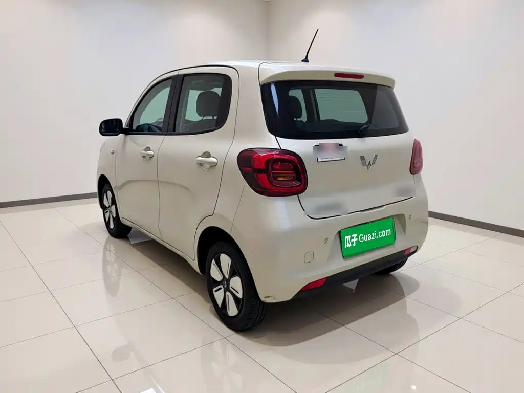 Wuling Hongguang MINIEV 2025