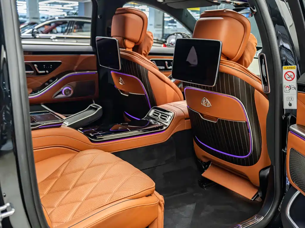 Mercedes-Benz S-Class 2023 — фото 12
