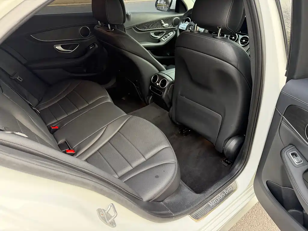 Mercedes-Benz C-Class 2020 — фото 18