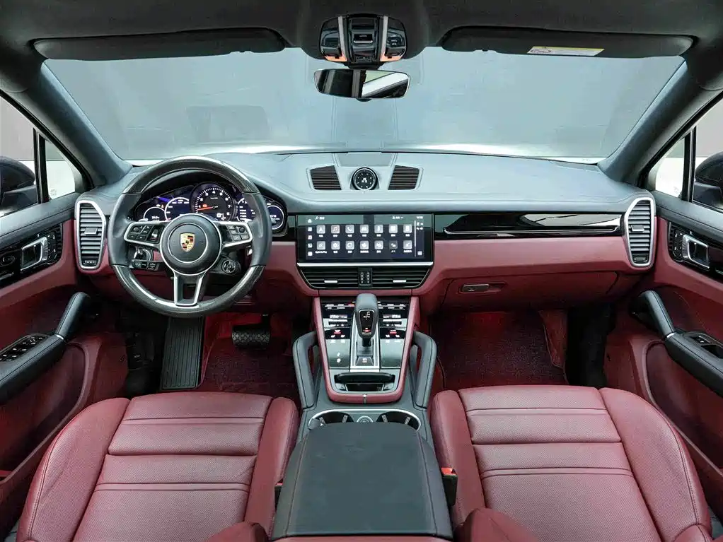 Porsche Cayenne 2023