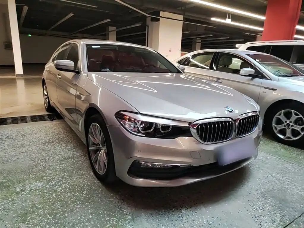 BMW 5 Series 2018 — фото 4