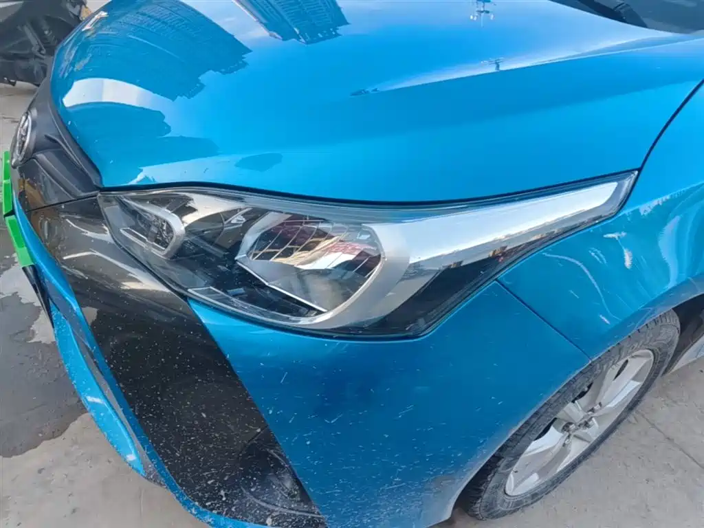 Toyota Yaris L 2018 — фото 24