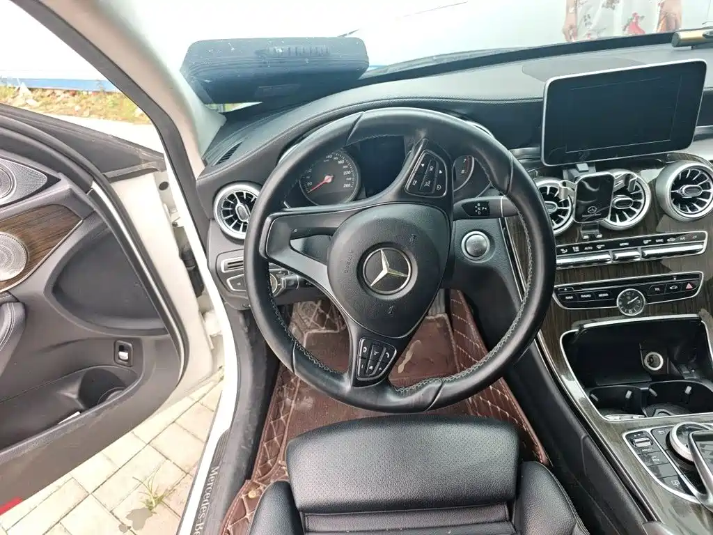 Mercedes-Benz C-Class 2014