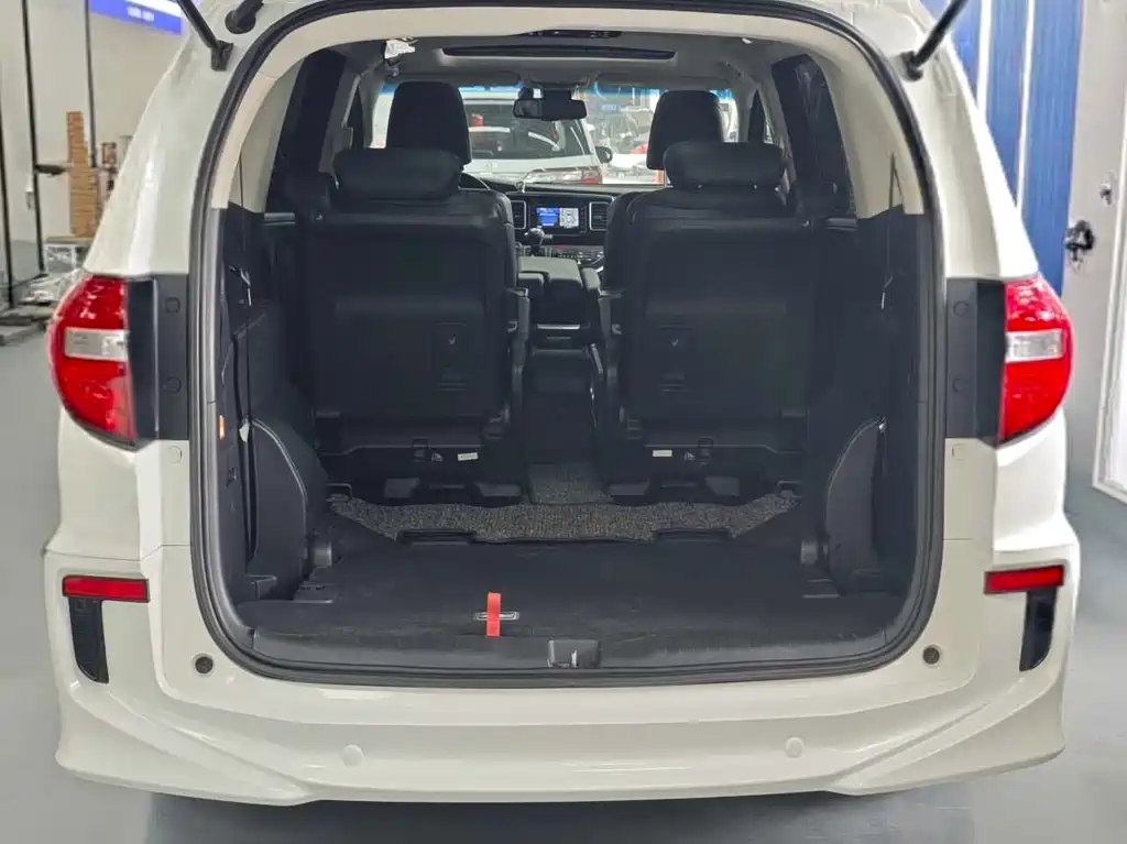 Honda Elysion 2018
