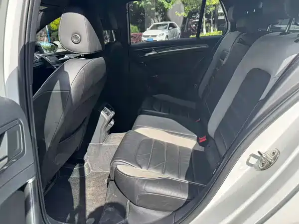 Volkswagen Golf 2019