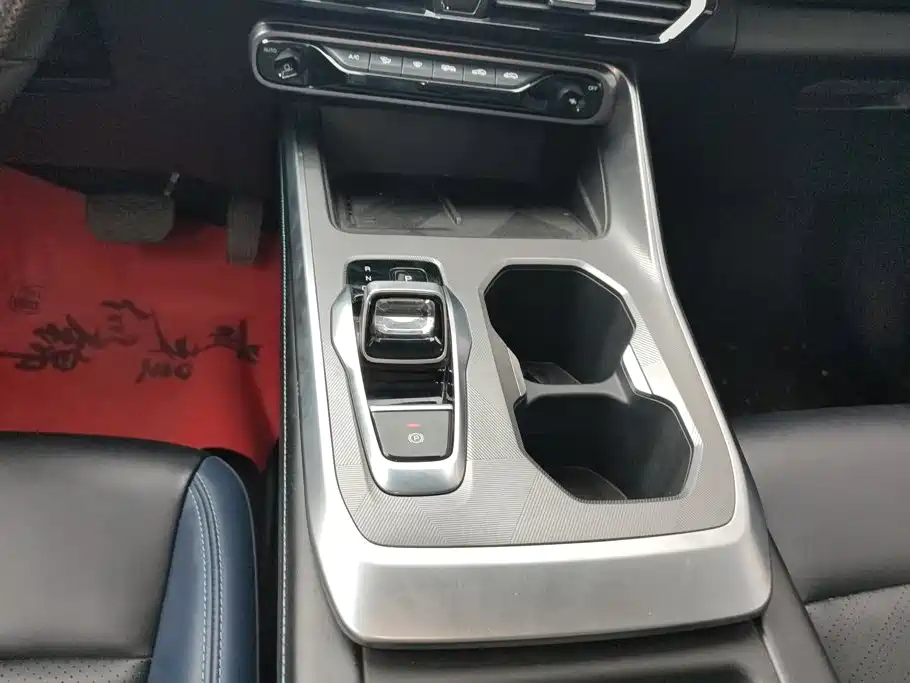 GAC Trumpchi GS3 2023 — фото 16