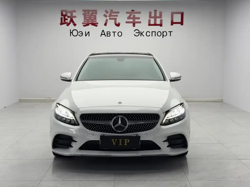 Mercedes-Benz C-Class 2021