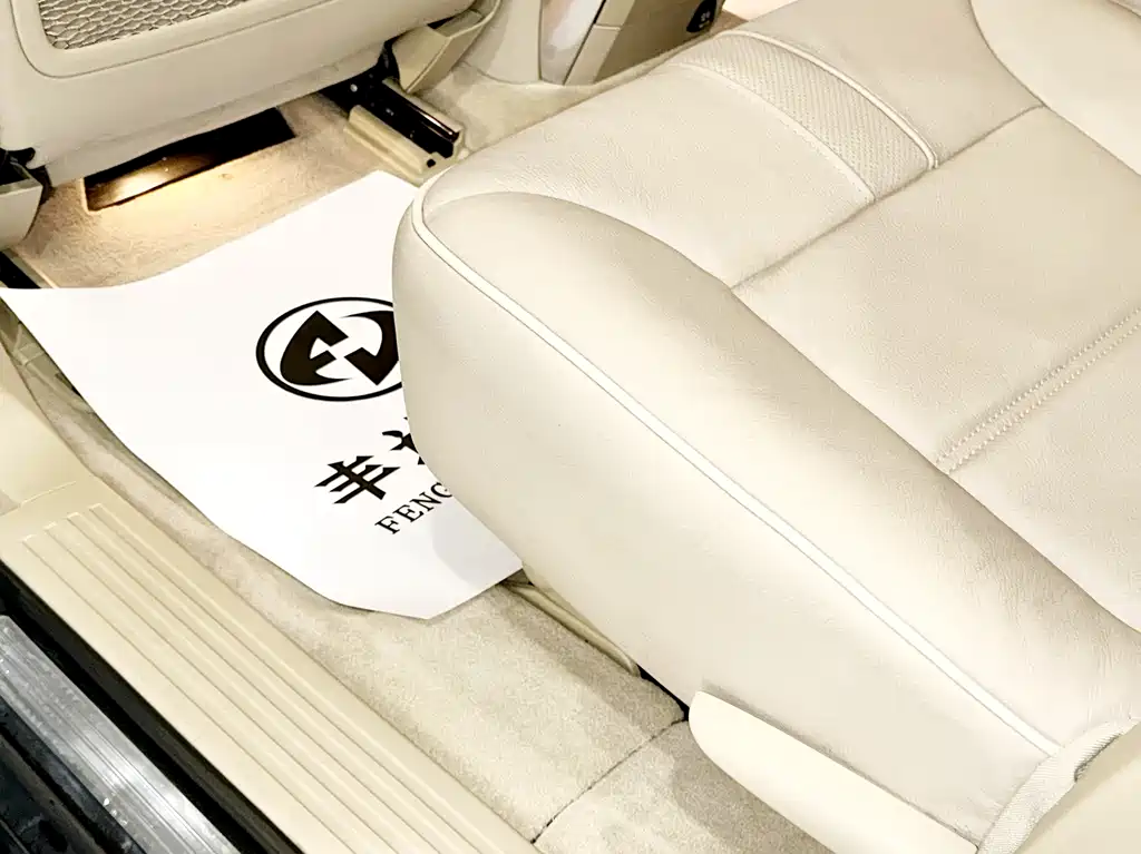 Mercedes-Benz R-Class 2018 — фото 8