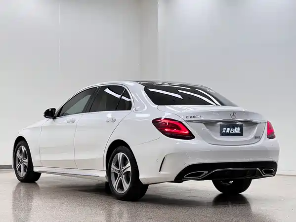 Mercedes-Benz C-Class 2022