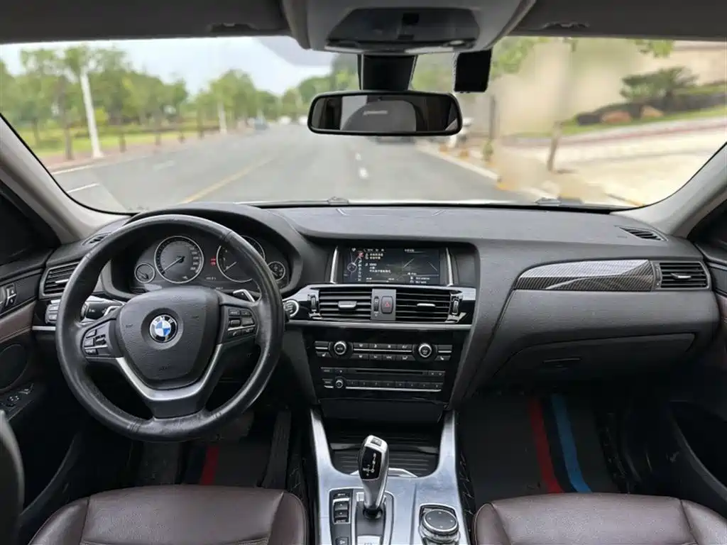 BMW X4 2015 — фото 13