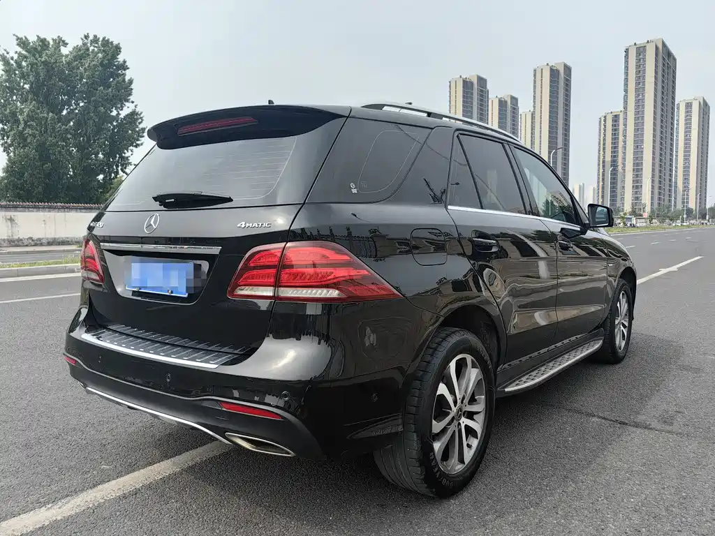 Mercedes-Benz GLE 2019 — фото 4