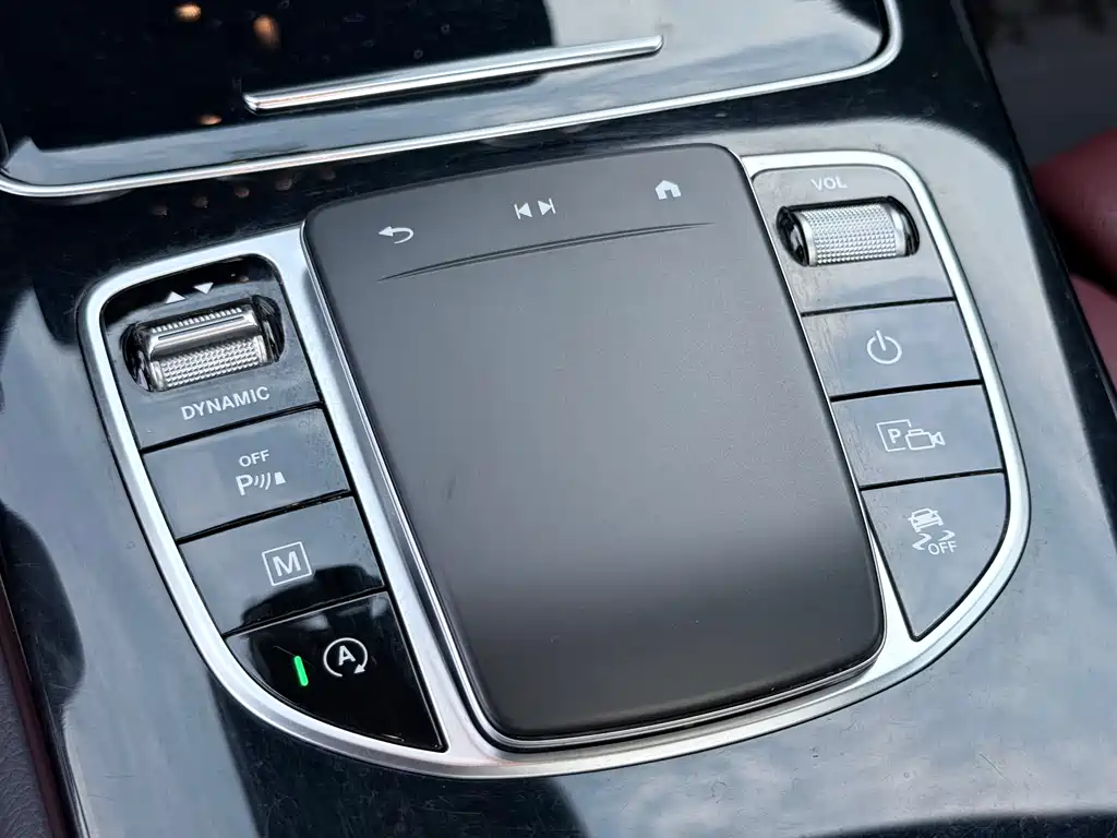 Mercedes-Benz GLC 2021 — фото 26