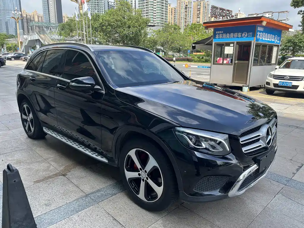 Mercedes-Benz GLC 2016 — фото 3