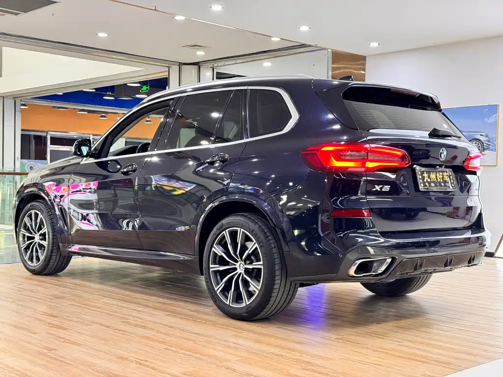BMW X5 2019 — фото 5