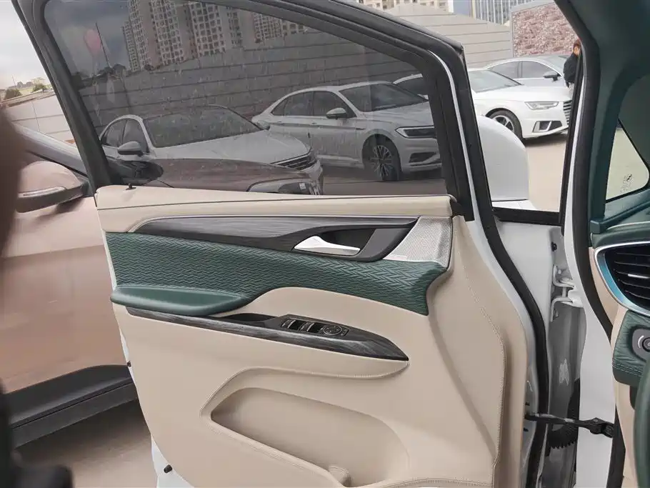 Buick GL8 2022