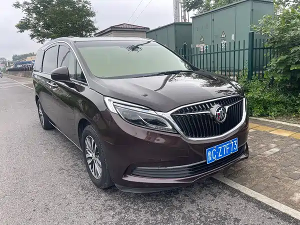 Buick GL8 2017