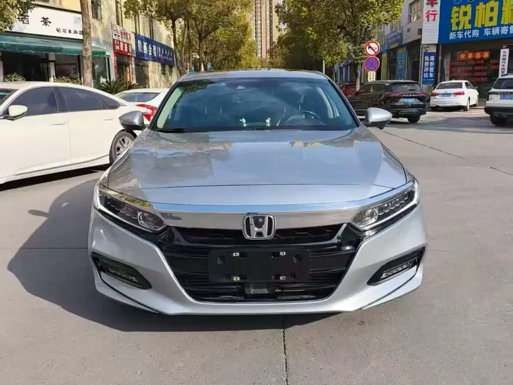 Honda Accord 2020 — фото 2