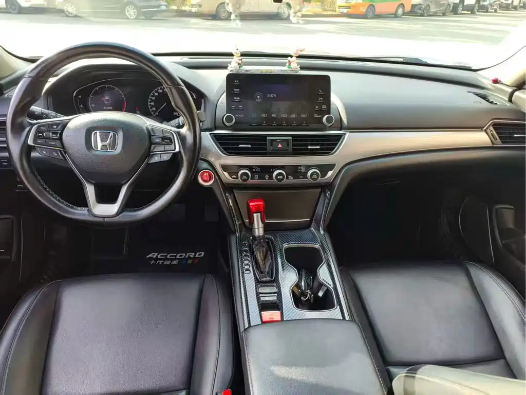 Honda Accord 2020 — фото 6