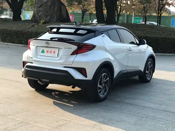 Toyota C-HR 2021