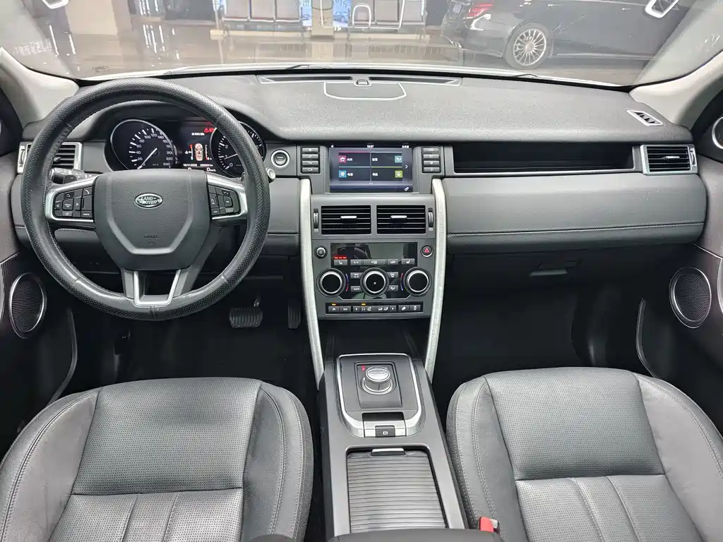 Land Rover Discovery Sport 2016 — фото 5