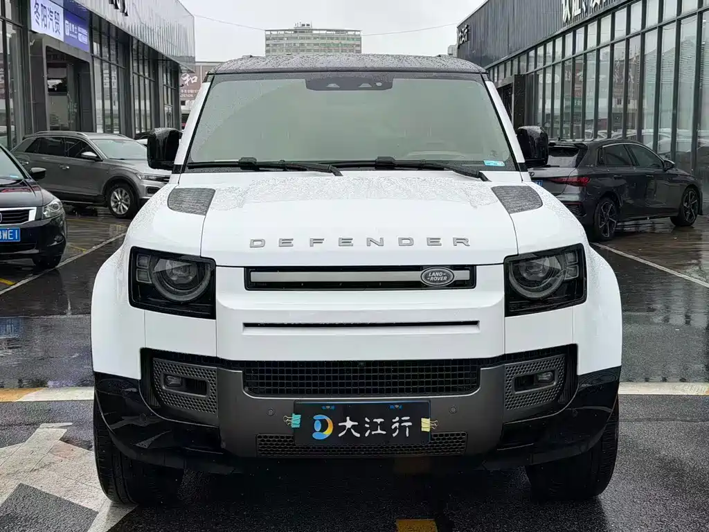 Land Rover Defender 2025 — фото 2