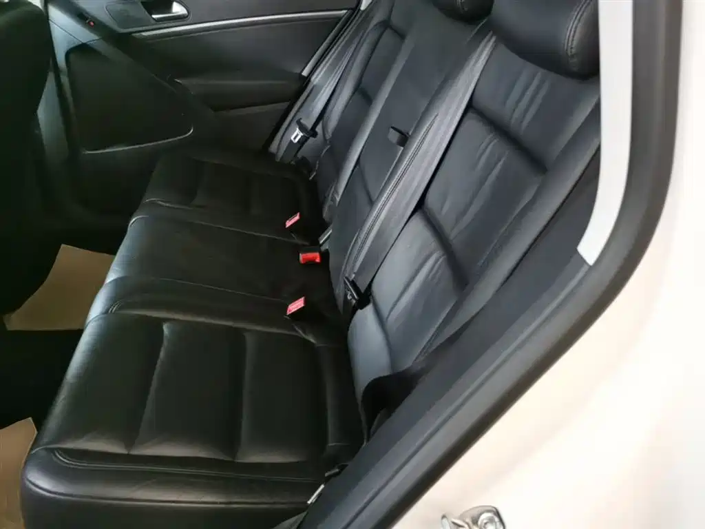 Volkswagen Tiguan 2015 — фото 17