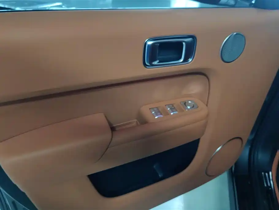 Li Auto Li L8 2023