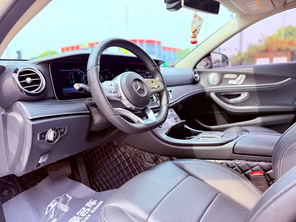 Mercedes-Benz E-Class 2020 — фото 7