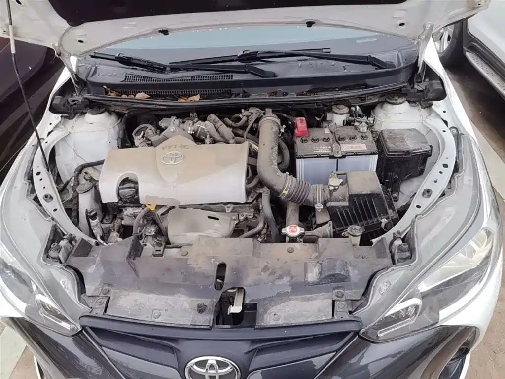 Toyota Yaris L 2019 — фото 20
