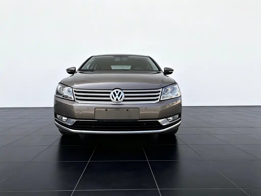 Volkswagen Magotan 2015