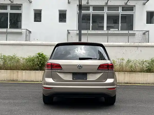 Volkswagen Golf Jialu 2016