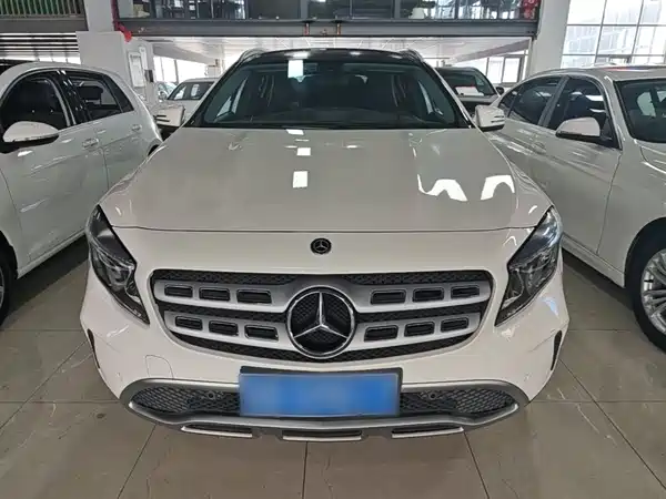 Mercedes-Benz GLA 2017