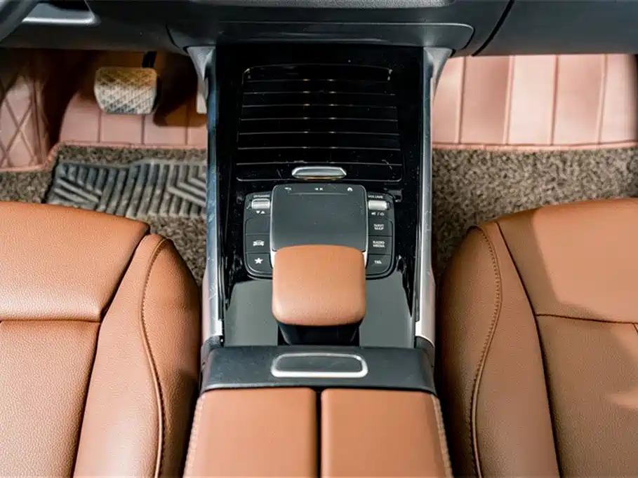 Mercedes-Benz GLB 2023 — фото 14
