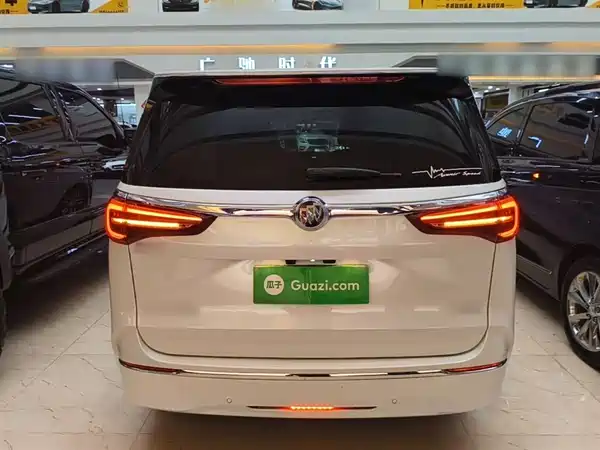 Buick GL8 2022