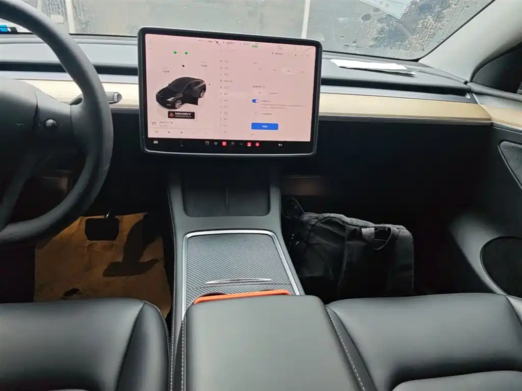 Tesla Model Y 2023 — фото 13