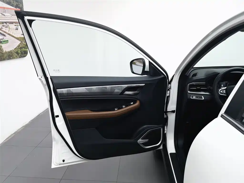 Geely Vision X6 2023 — фото 8