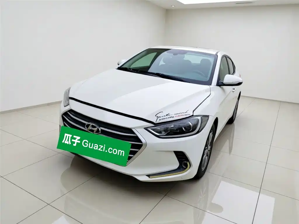 Hyundai Elantra 2017