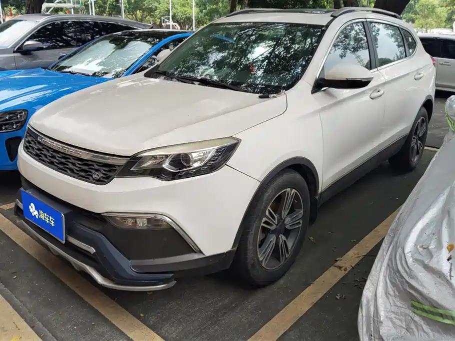 Leopaard CS10 2016