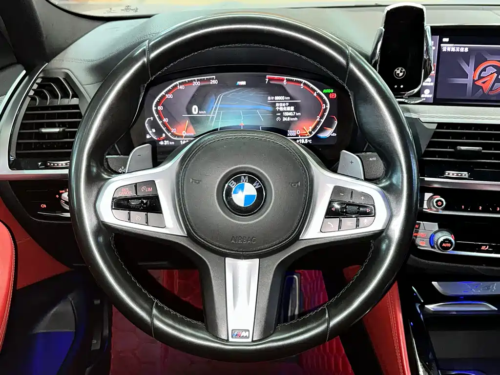 BMW X4 2020 — фото 13