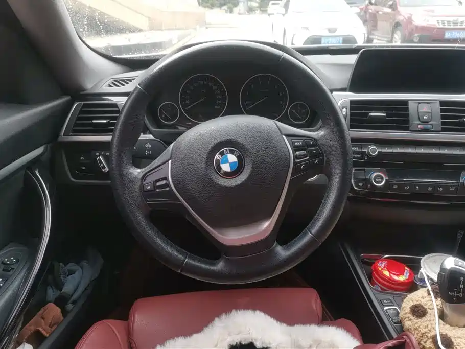 BMW 3 Series GT 2019 — фото 15