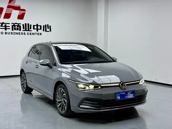 Volkswagen Golf 2023