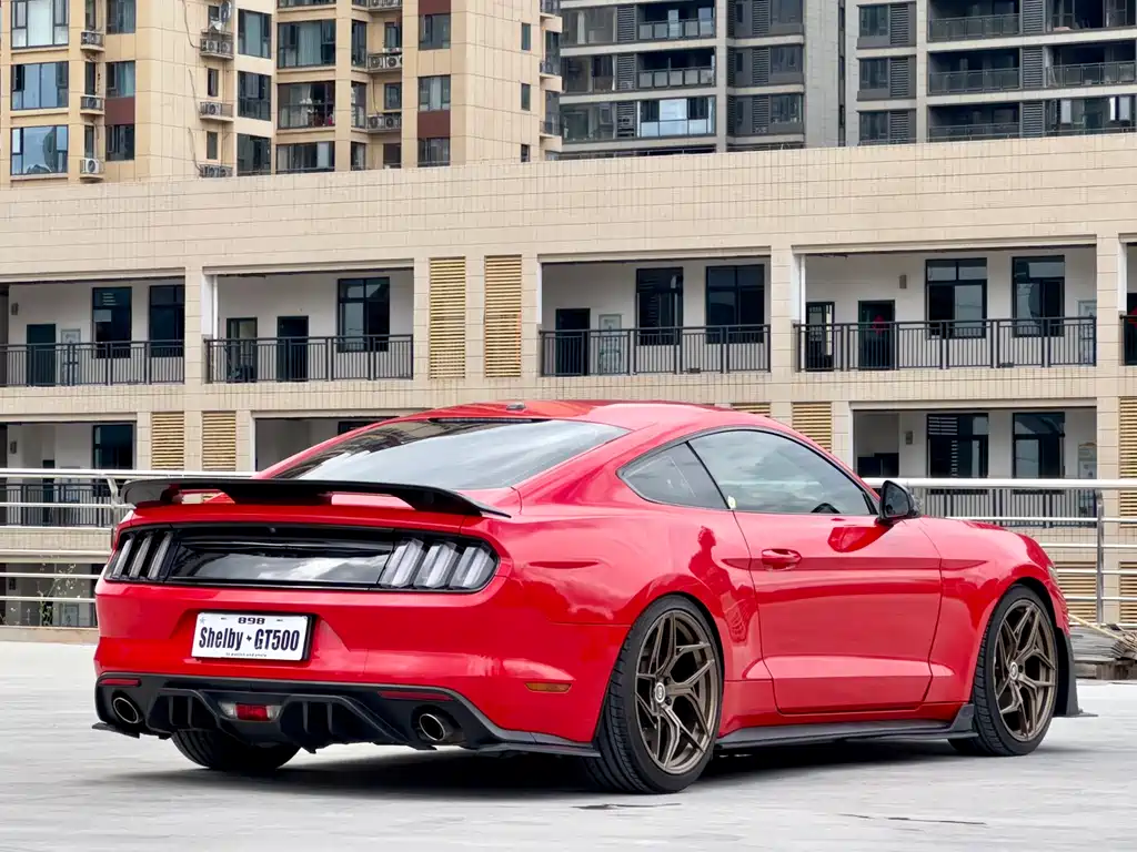 Ford Mustang 2018 — фото 7