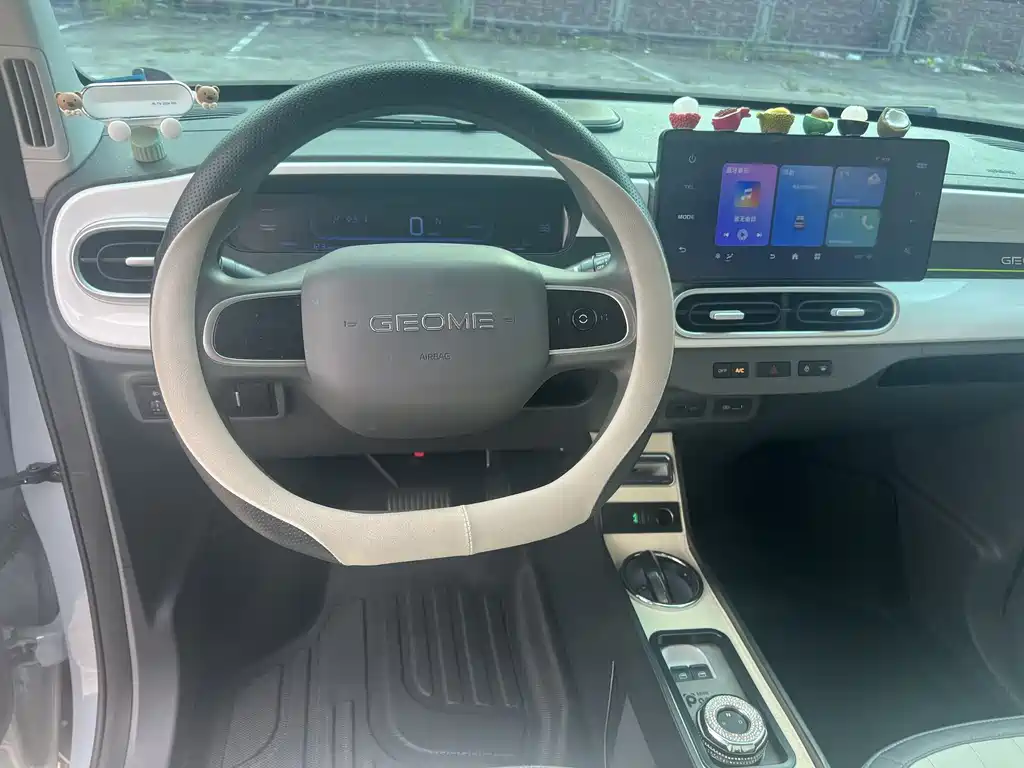 Geely Galaxy Panda 2025
