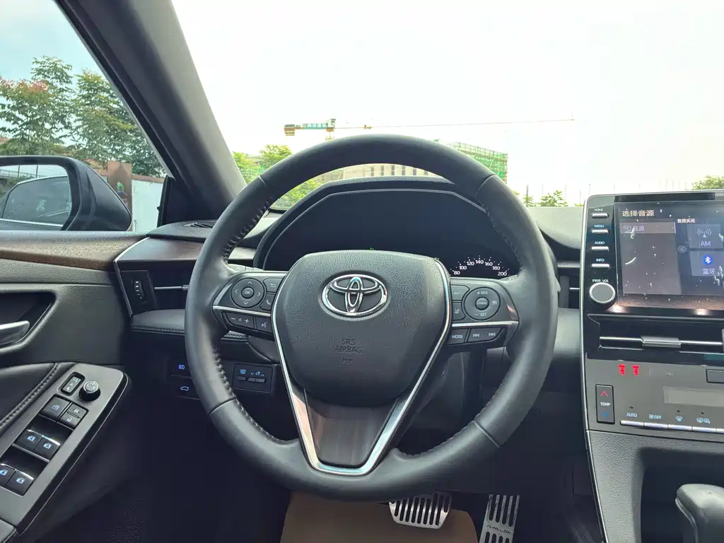 Toyota Avalon 2020 — фото 11
