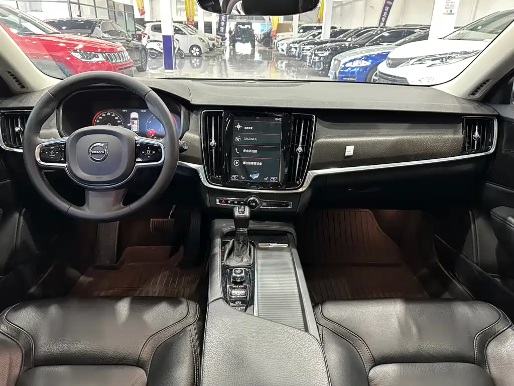 Volvo V90 2019 — фото 2
