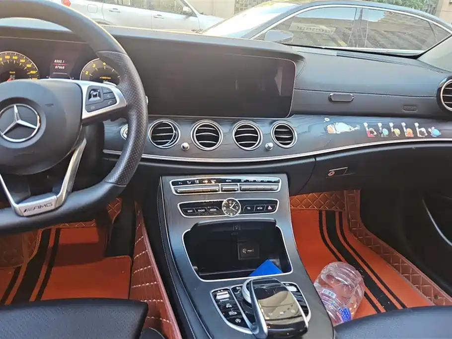 Mercedes-Benz E-Class 2018 — фото 13
