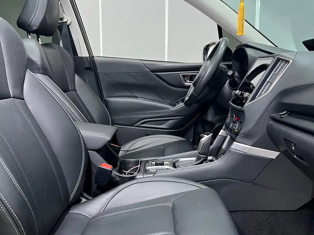 Subaru Forester 2020 — фото 20