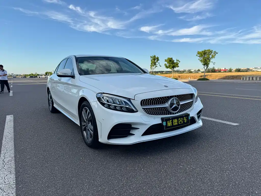 Mercedes-Benz C-Class 2020 — фото 2