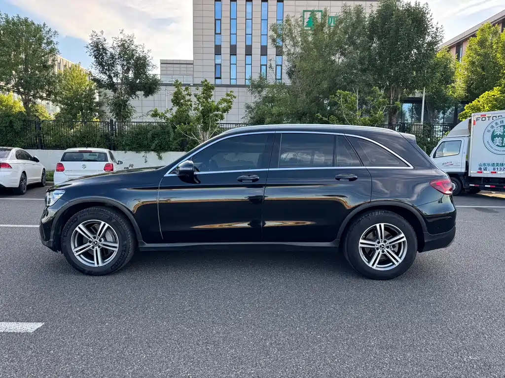 Mercedes-Benz GLC 2021 — фото 4